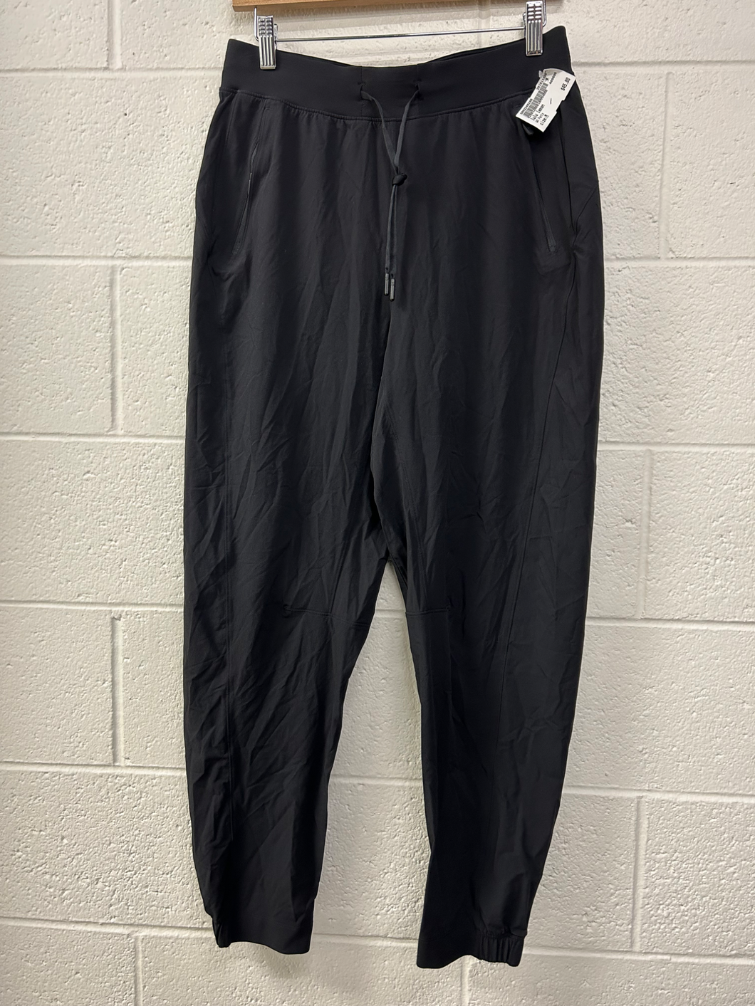 Lulu Lemon Athletic Pants Size Medium