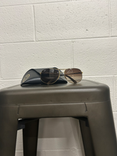Load image into Gallery viewer, Sunglasses

