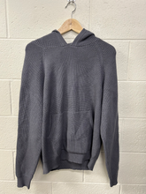 Load image into Gallery viewer, Edikted Sweater Size Small
