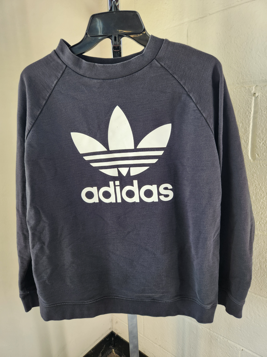 Adidas Sweatshirt Size Large