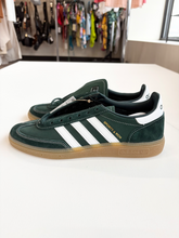 Load image into Gallery viewer, Adidas Casual Shoes Mens 8
