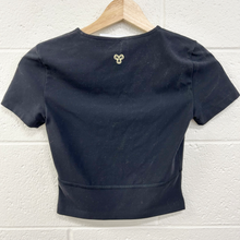 Load image into Gallery viewer, Aritzia Athletic Top Size Extra Small
