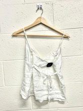 Load image into Gallery viewer, Brandy Melville Tank Top Size Small
