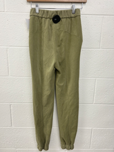 Load image into Gallery viewer, Lulu Lemon Athletic Pants Size Small
