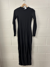 Load image into Gallery viewer, Skims Maxi Dress Size Medium
