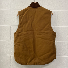Load image into Gallery viewer, Carhartt Outerwear Size Medium
