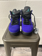 Load image into Gallery viewer, Air Jordan Mens Athletic Shoes Mens 9
