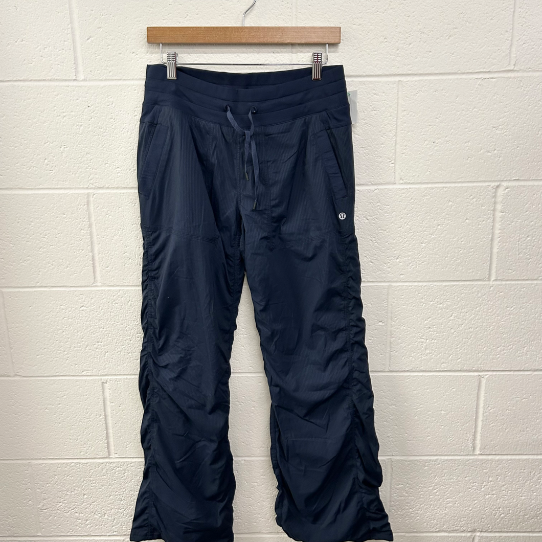 Lulu Lemon Athletic Pants Size Medium