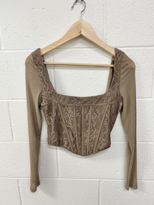White Fox Long Sleeve Top Size Medium