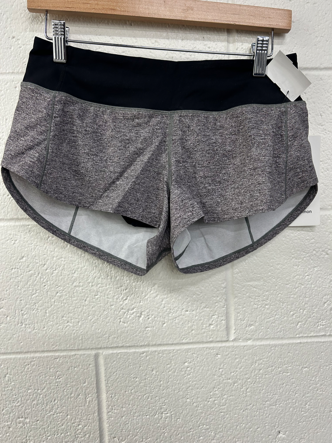 Lulu Lemon Athletic Shorts Size Small