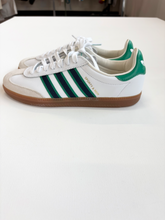 Load image into Gallery viewer, Adidas Casual Shoes Womens 7.5
