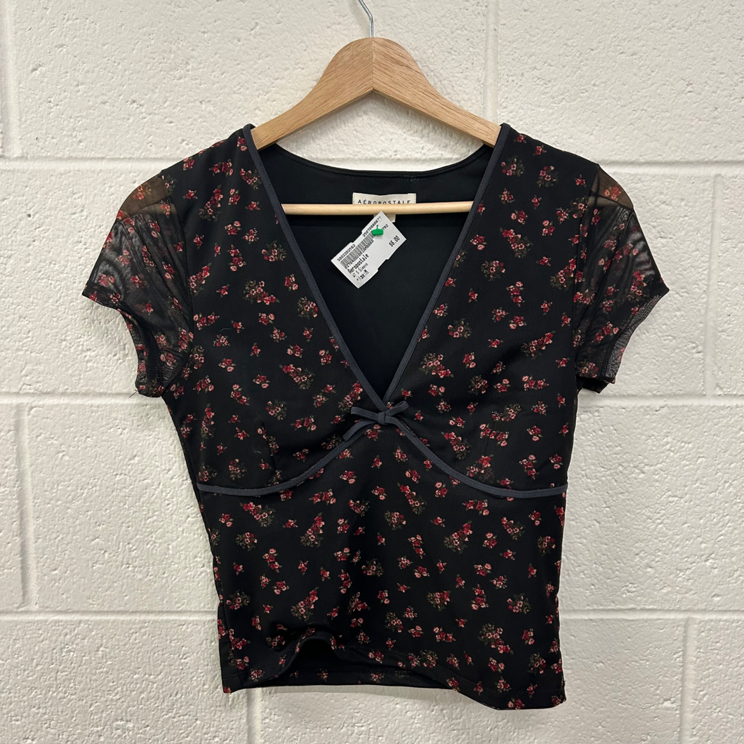 Aeropostale Short Sleeve Top Size Medium