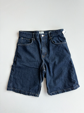 Load image into Gallery viewer, Cotton On Shorts Size 30
