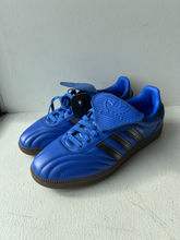 Load image into Gallery viewer, Adidas Casual Shoes Womens 9.5
