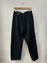 Load image into Gallery viewer, Nike Therma Fit Pants Size Medium
