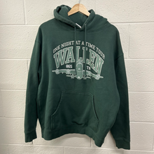 Load image into Gallery viewer, Sweatshirt Size Large
