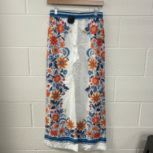 Load image into Gallery viewer, Anthropologie Pants Extra Extra Small

