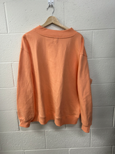 Load image into Gallery viewer, Sweatshirt Size Extra Large
