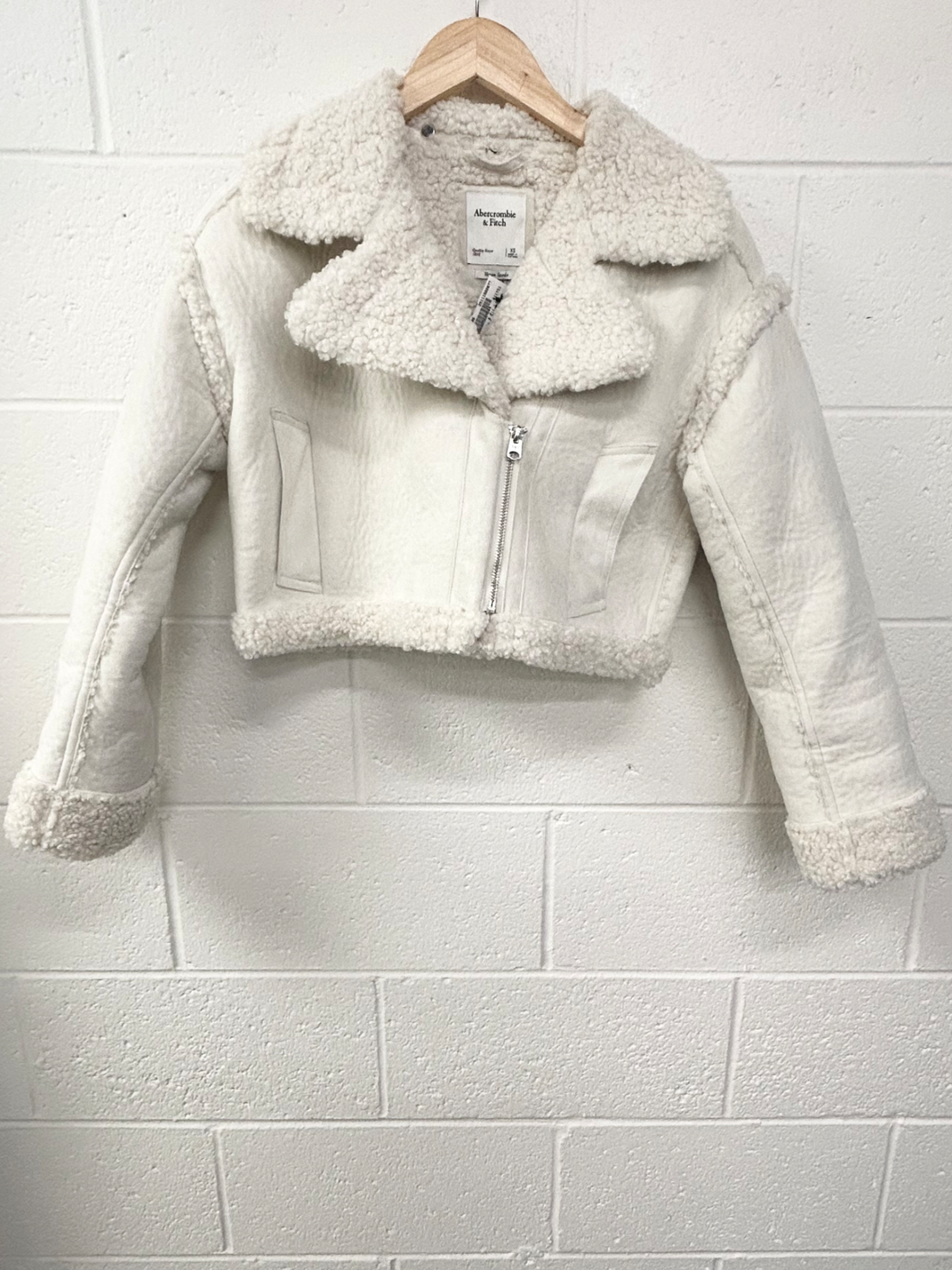 Abercrombie & Fitch Outerwear Size Extra Small