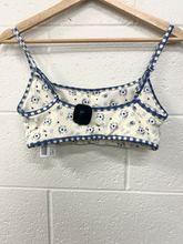 Load image into Gallery viewer, Sports Bra Size Small
