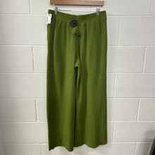Load image into Gallery viewer, Pants Size Large
