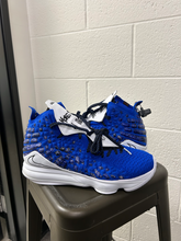 Load image into Gallery viewer, Nike Casual Shoes Mens 11
