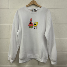 Load image into Gallery viewer, Nickelodeon Sweatshirt Size Large
