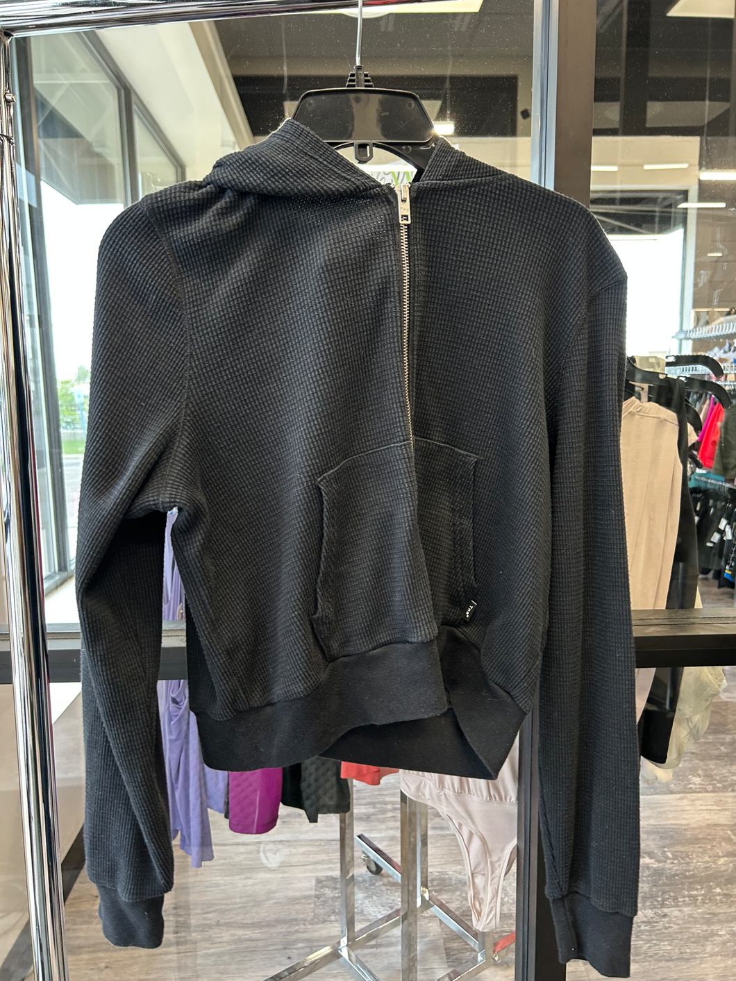 Tna Sweatshirt Size Large