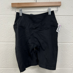 Skims Shorts Size Large