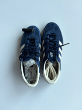 Load image into Gallery viewer, Adidas Casual Shoes Womens 7.5
