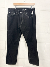 Load image into Gallery viewer, True Religion Pants Size 38

