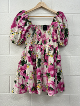 Load image into Gallery viewer, Abercrombie &amp; Fitch Dress Size Extra Small

