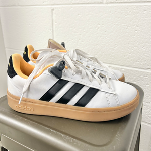 Adidas Casual Shoes Womens 8