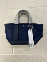Load image into Gallery viewer, Stoney Clover Purse
