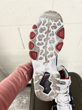 Load image into Gallery viewer, Nike Casual Shoes Mens 7.5
