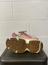 Load image into Gallery viewer, Coach Casual Shoes Womens 6.5
