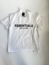 Load image into Gallery viewer, Fear Of God Essentials T-Shirt Size Small
