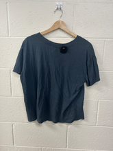 Load image into Gallery viewer, T-Shirt Size Medium
