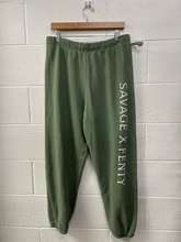 Load image into Gallery viewer, Pants Size 13/14 (32)
