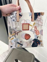 Load image into Gallery viewer, Dooney &amp; Bourke Purse
