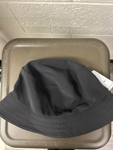Load image into Gallery viewer, Hat
