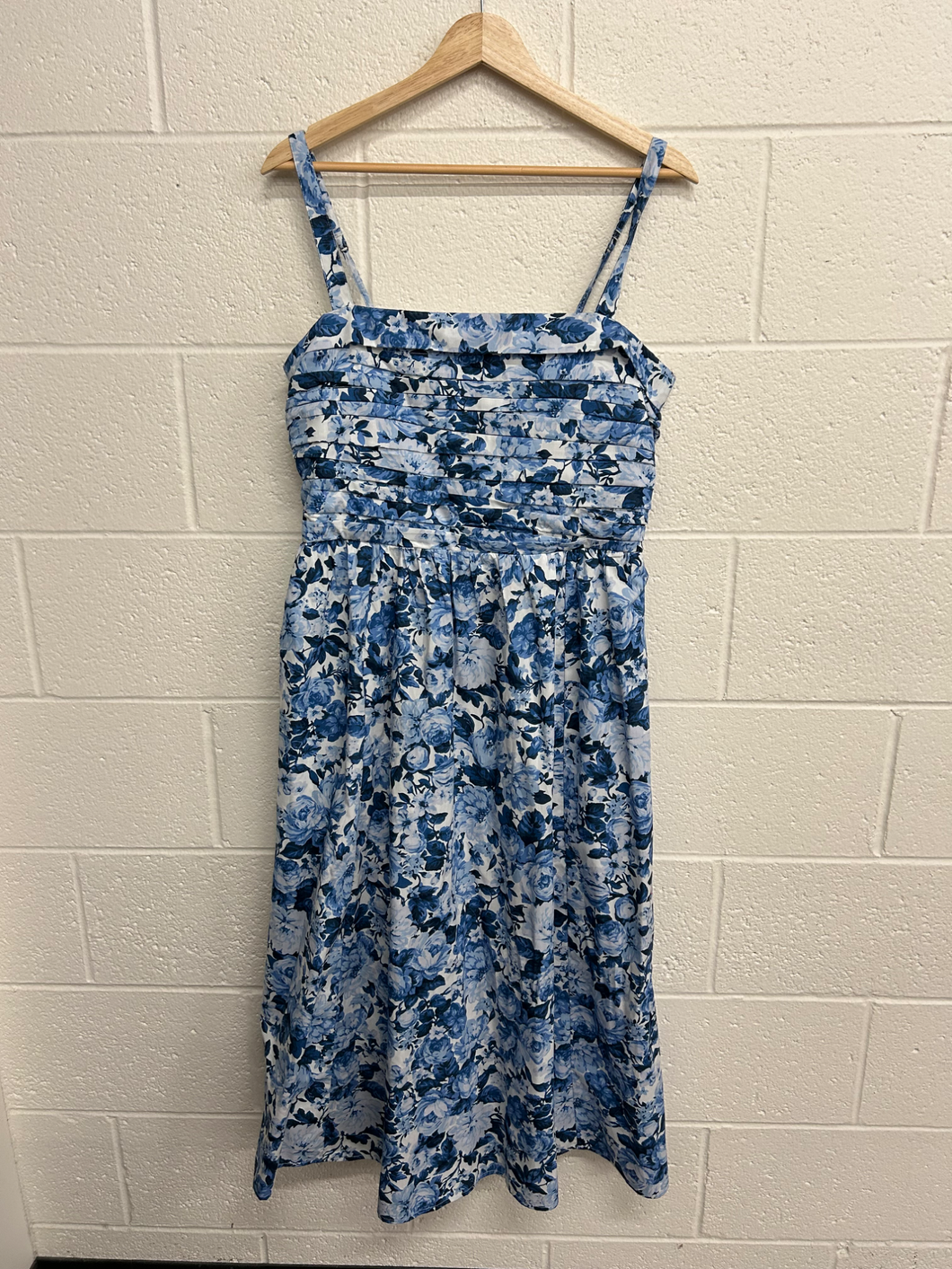 Abercrombie & Fitch Maxi Dress Size Large