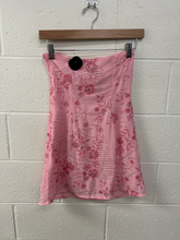 Load image into Gallery viewer, Pepper Mayo Dress Extra Extra Small
