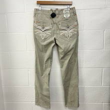 Load image into Gallery viewer, Rock Revival Pants Size 31
