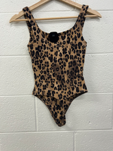Load image into Gallery viewer, Babaton Womens Tops Bodysuit Size Extra Small
