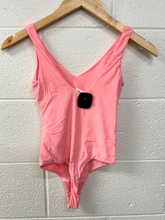 Load image into Gallery viewer, Aerie Tank Top Size Extra Small
