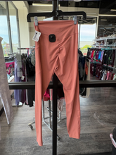 Load image into Gallery viewer, Gym Shark Athletic Pants Size Extra Small
