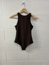 Load image into Gallery viewer, Skims Tank Top Size Medium
