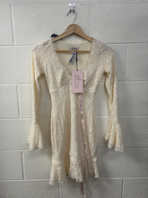 Load image into Gallery viewer, Oh Polly Dress Size Extra Small
