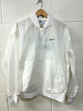 Load image into Gallery viewer, Nike Outerwear Size Small
